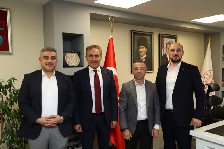 Rize ve Trabzon Arasında Spor Köprüsü: Güç Birliği İçin Önemli Ziyaret