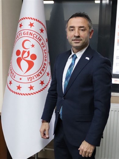 GURURLA, ONURLA, AZİMLE DAHA İLERİYE