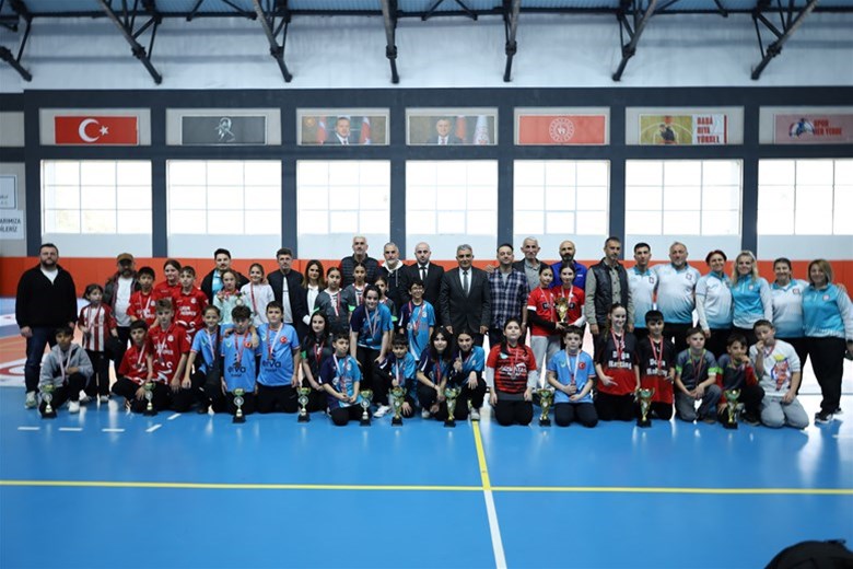 Okul Sporları Floor Curling Küçükler İl Birinciliği Müsabakaları Tamamlandı